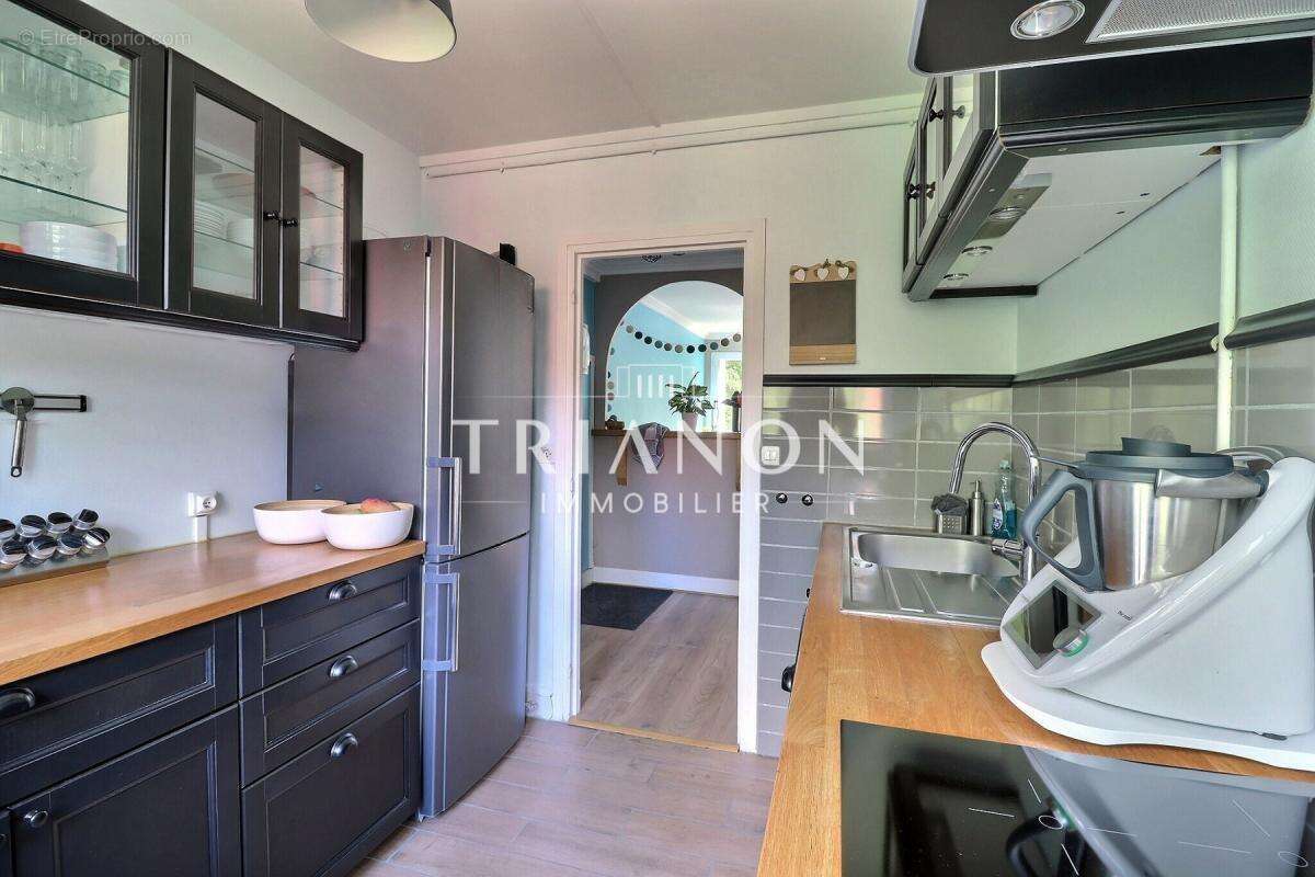 Appartement à VERNEUIL-SUR-SEINE