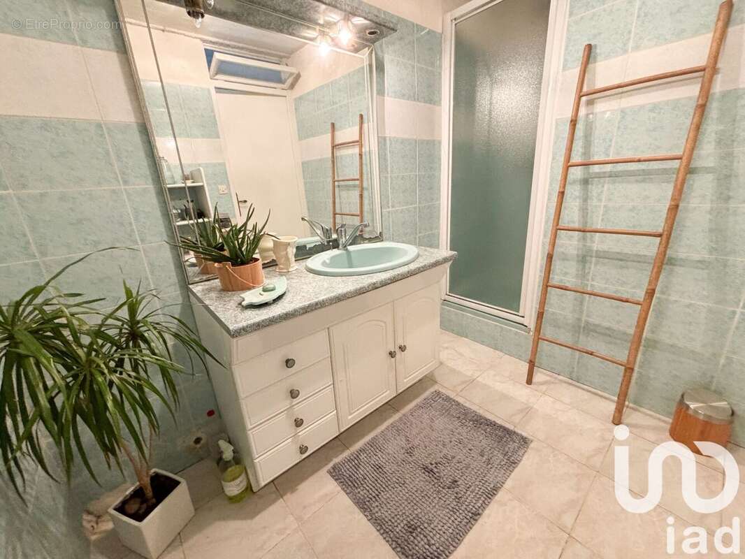 Photo 8 - Appartement à FREJUS