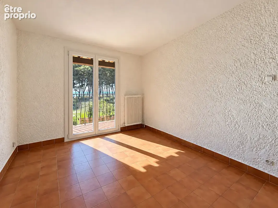 Maison 6 pièces avec jardin, terrasses et garage ? Saint-Mandrier-sur-Mer (83430), Saint-Asile - photo 12