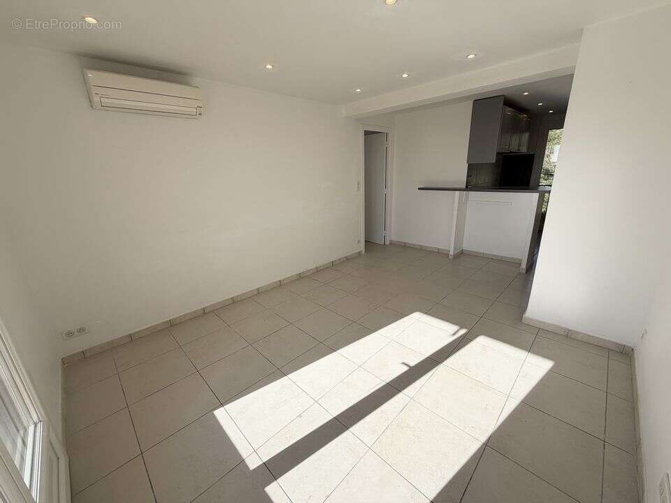 Appartement à MARSEILLE-13E