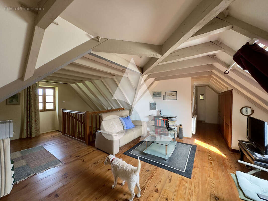 Maison à LARROQUE-TOIRAC