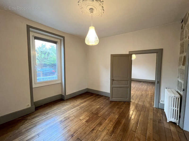 Maison à BRIVE-LA-GAILLARDE