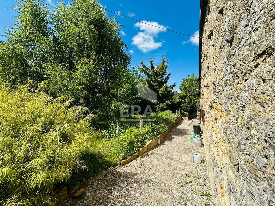 Maison à CHAMPDOR