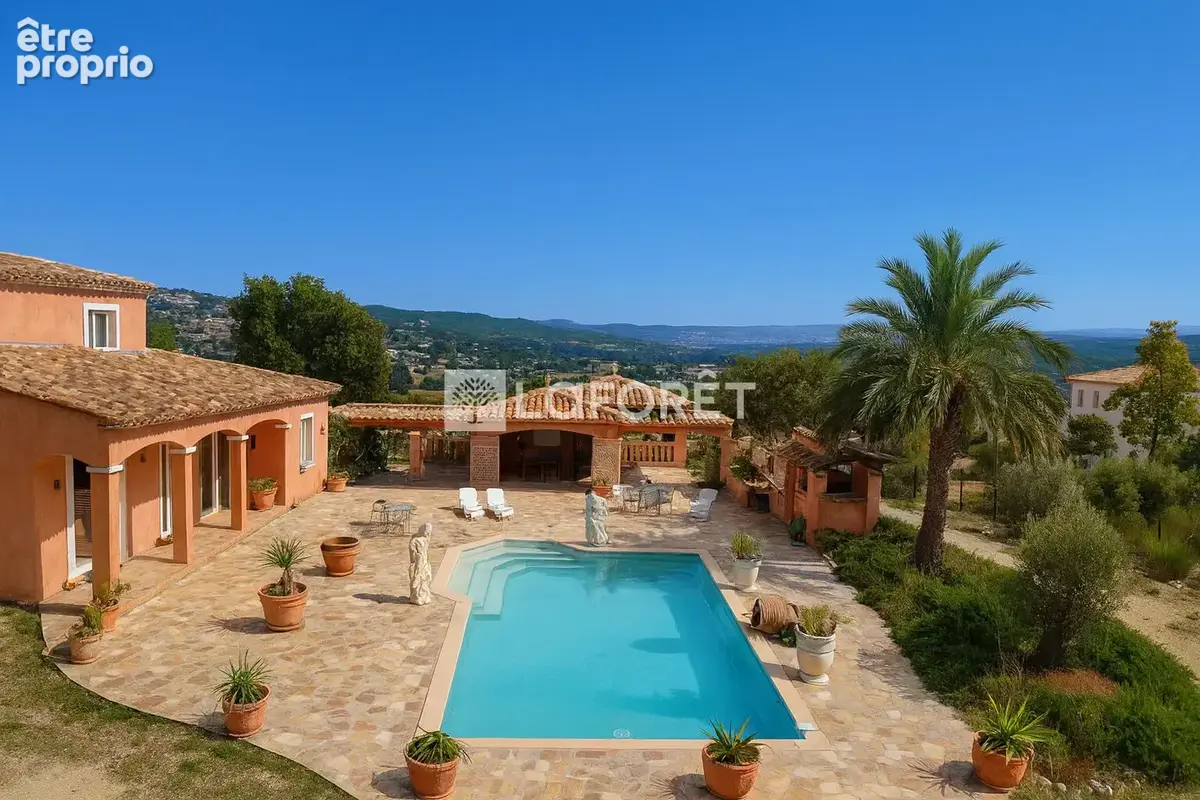 Propriété provençale vue panoramique Piscine balnéo et Helisurface - photo 3
