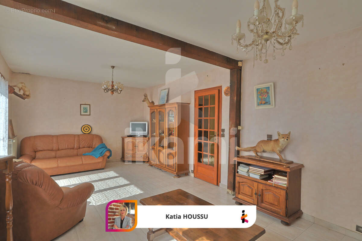 Maison à CHAUMONT-SUR-THARONNE