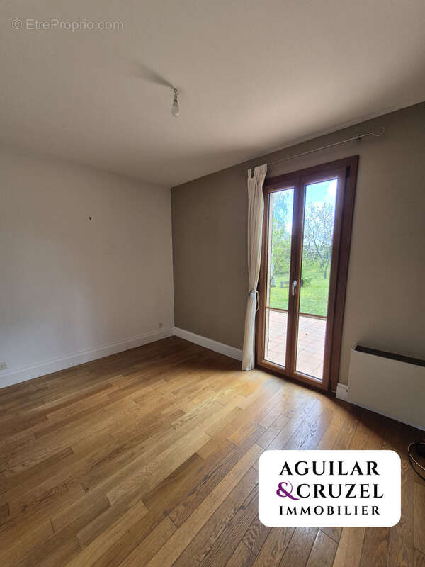 Maison à SAINT-DOULCHARD