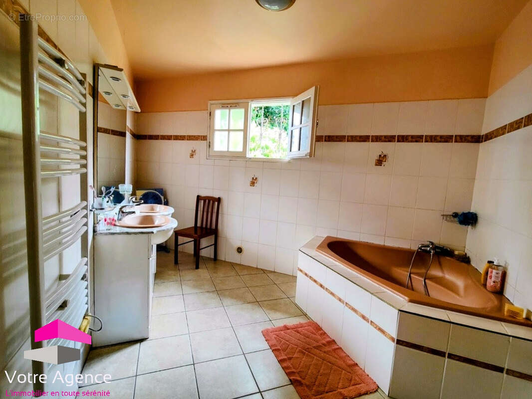 Maison à LE TAMPON