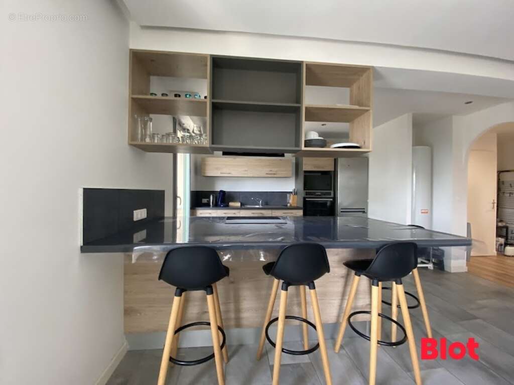Appartement à NOUVOITOU