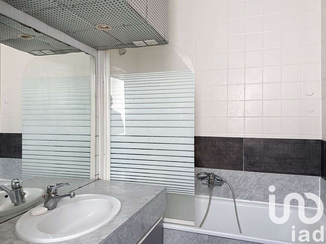 Photo 5 - Appartement à PARIS-16E