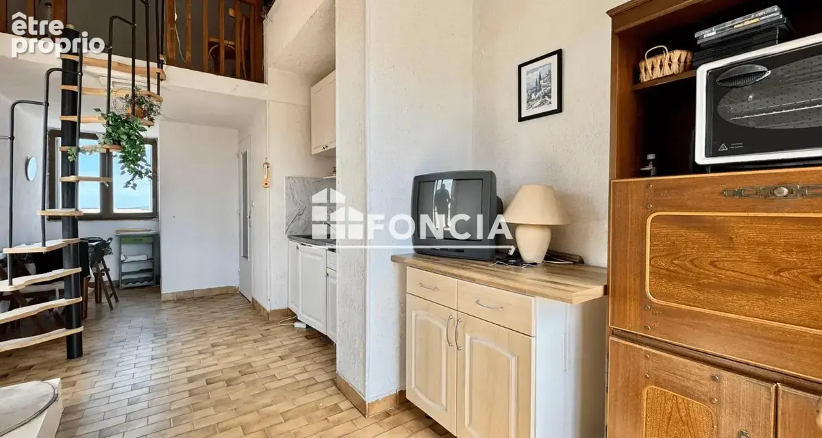 Appartement T2 + mezzanine avec vue mer exceptionnelle – Quartier du Môle - photo 3