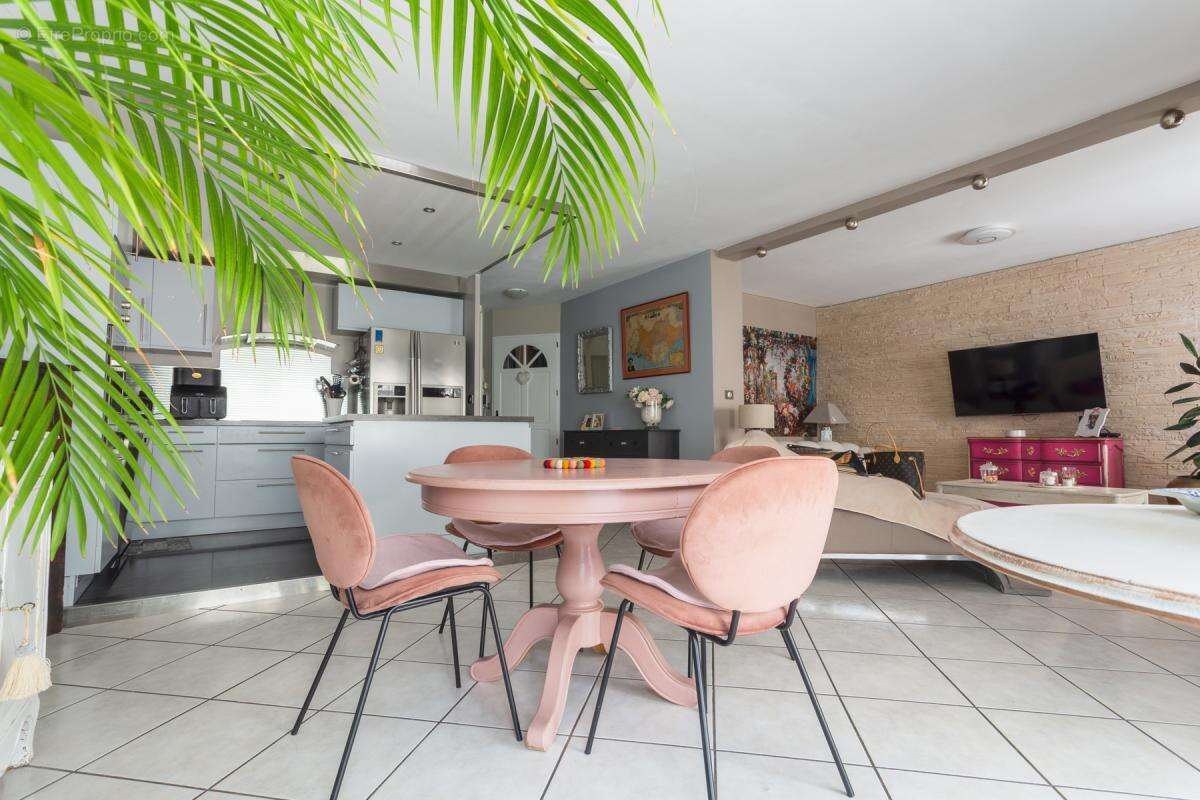 Maison de ville intimiste avec extérieur et garage proche jean jaurès - photo 4