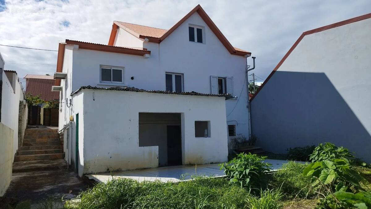 Maison à SAINT-JOSEPH