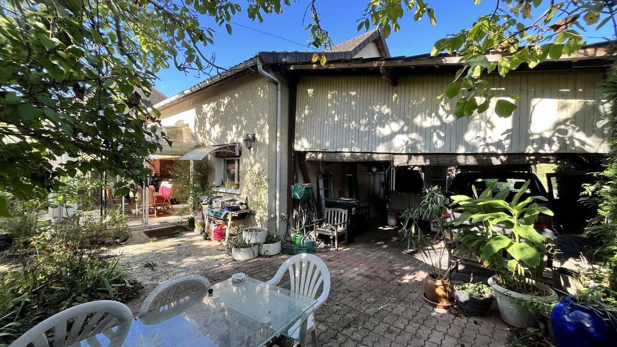 Maison à LA FRETTE-SUR-SEINE