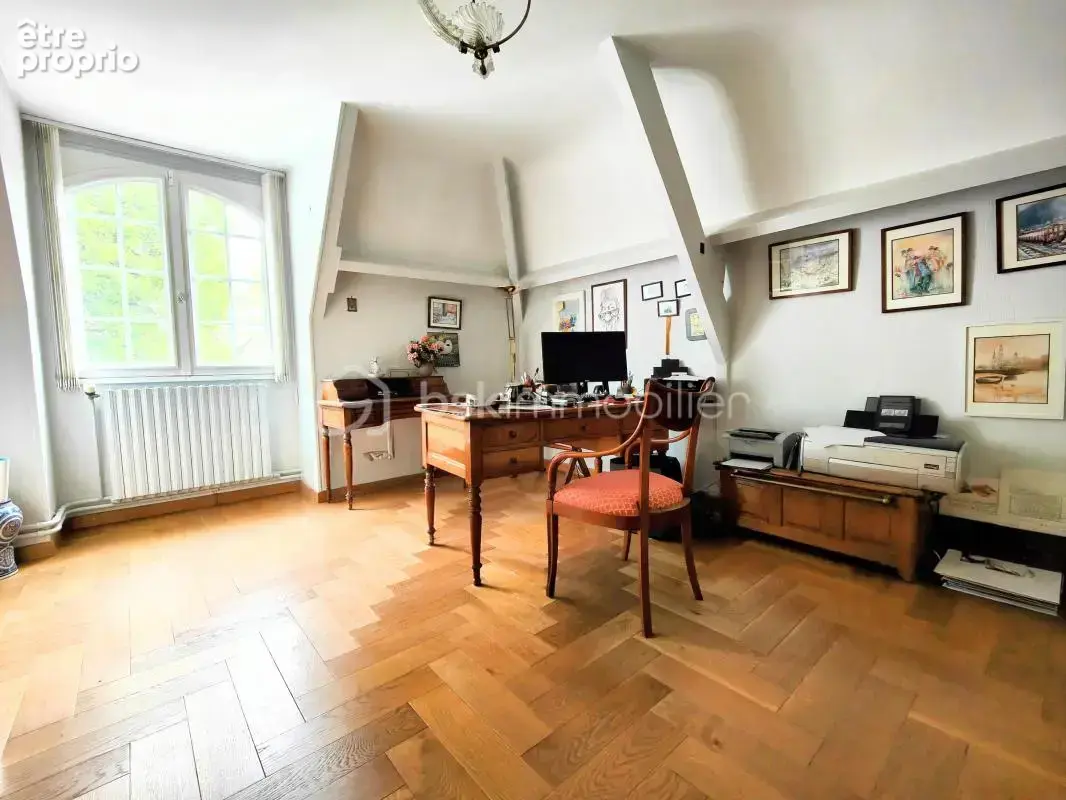 Maison familiale 5 ch av sous-sol, jardin clos arboré et parking - photo 23