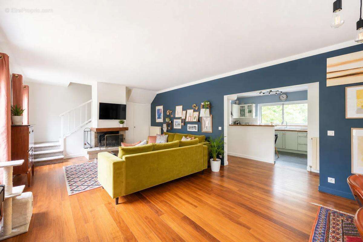 Maison rénovée 7 pièces, L'Étang-la-Ville - photo 7