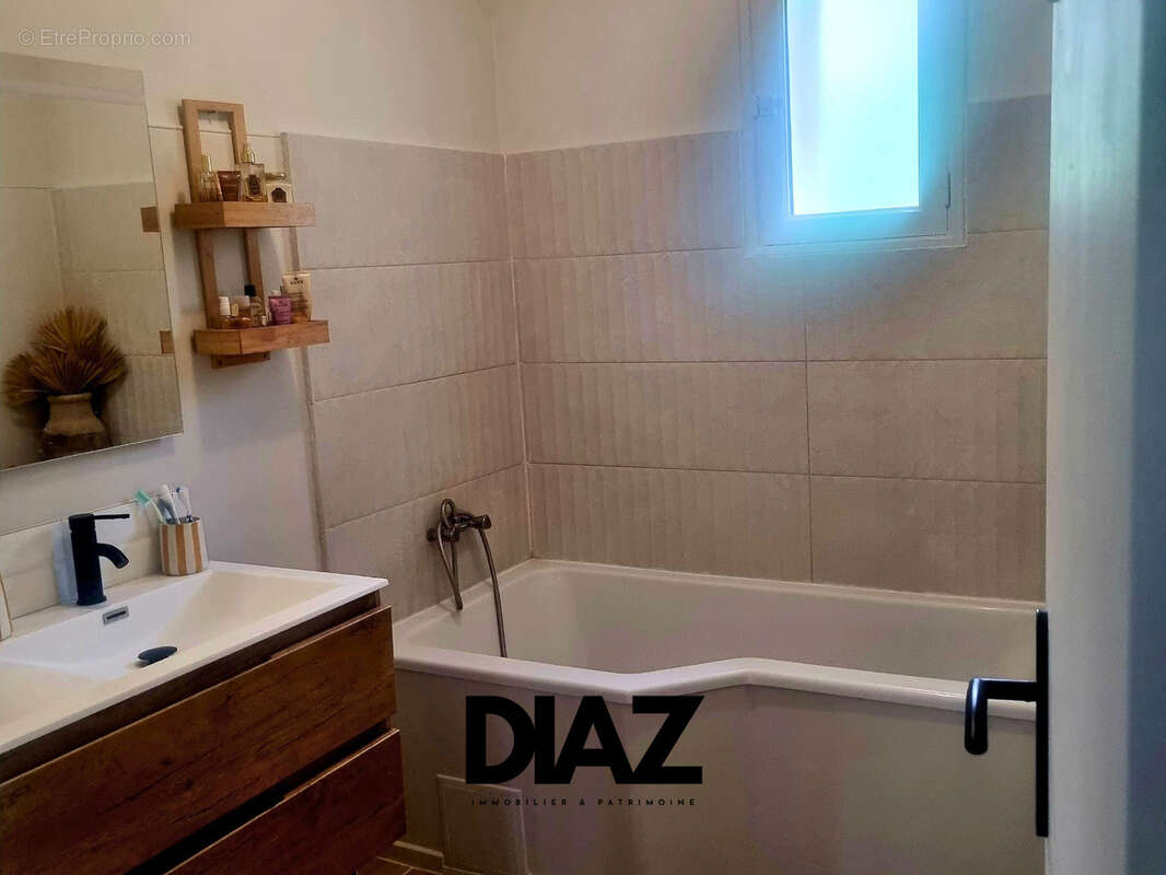 Appartement à NIMES