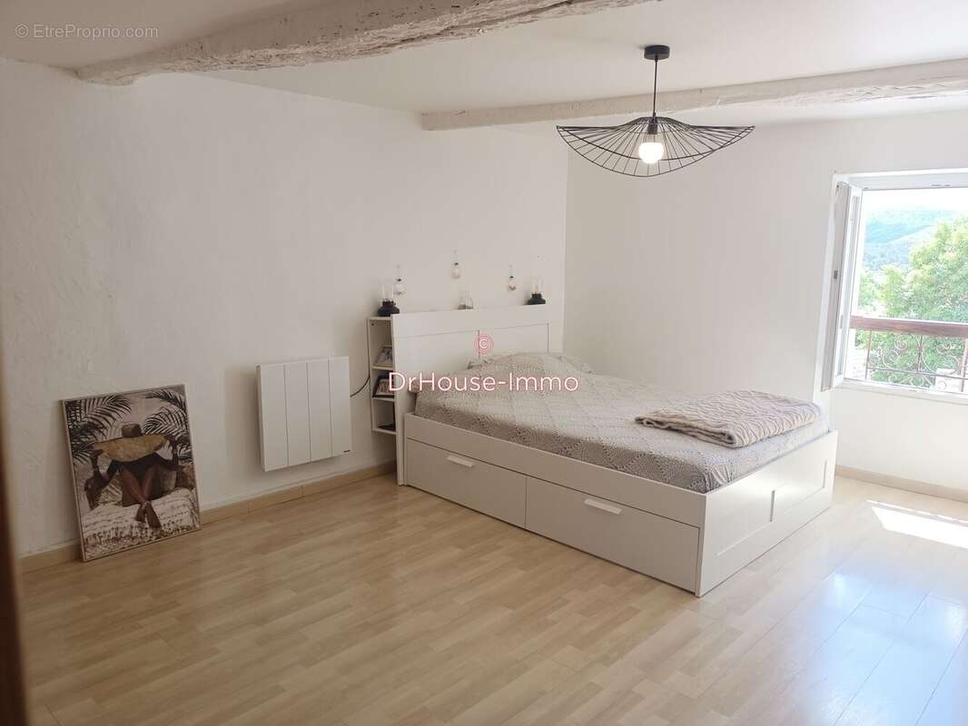 Appartement 71 m² à Carnoules  - photo 71