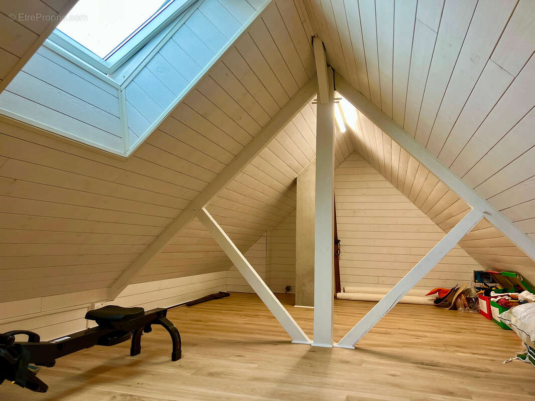 Maison à SAINT-BARTHELEMY-D&#039;ANJOU