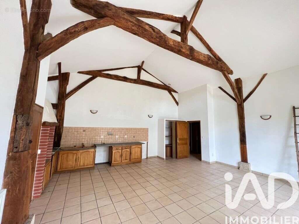 Maison 386 m² à Le Girouard  - photo 8