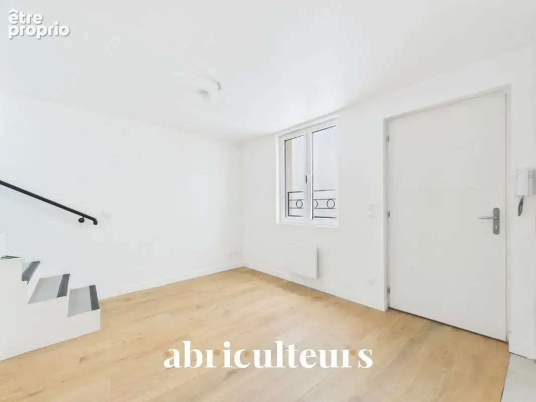 Beau duplex "esprit maison" rénové et confortable au cœur du 18ᵉ arrondissement - photo 5