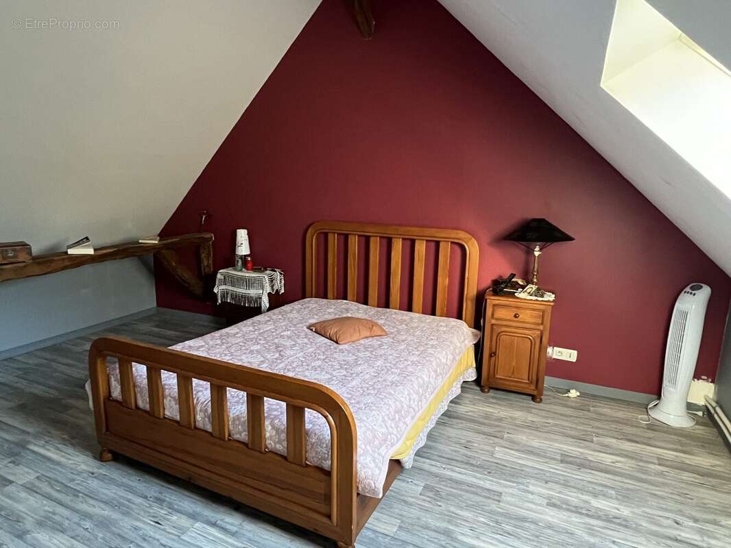 chambre 1 - Maison à ANTOIGNY