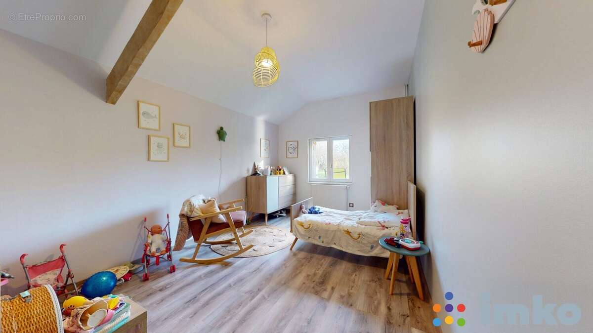 Maison à CAPPELLE-BROUCK