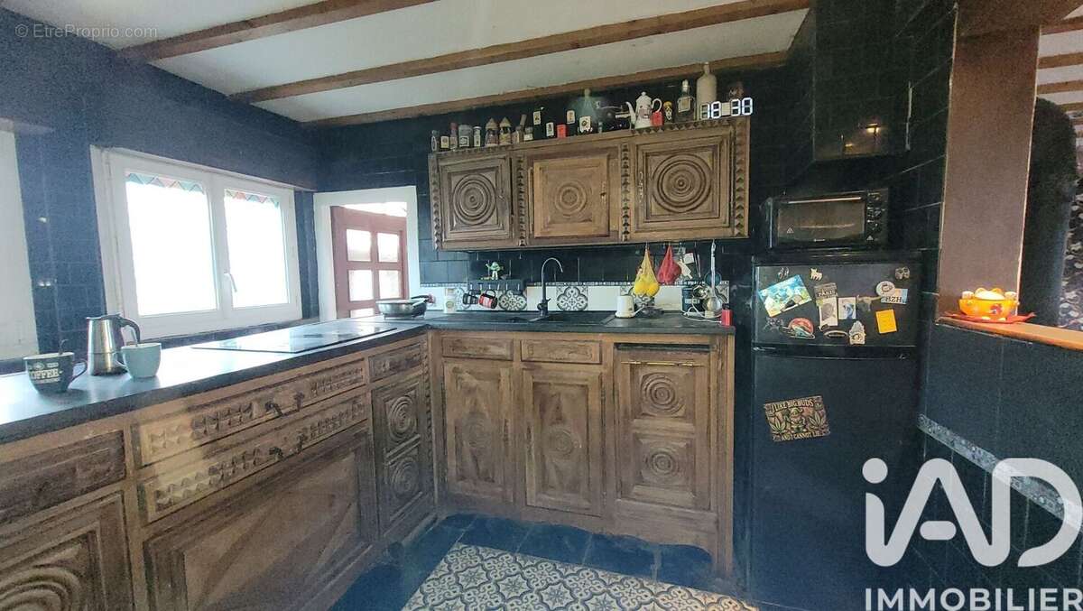 Maison 92 m² à Roudouallec  - photo 9