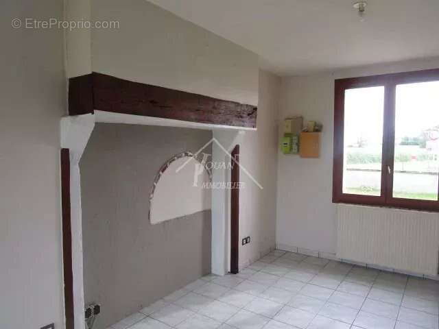 Maison à VARENNES-SUR-ALLIER