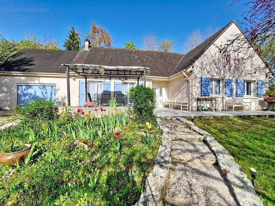 Maison à MAGNY-EN-VEXIN