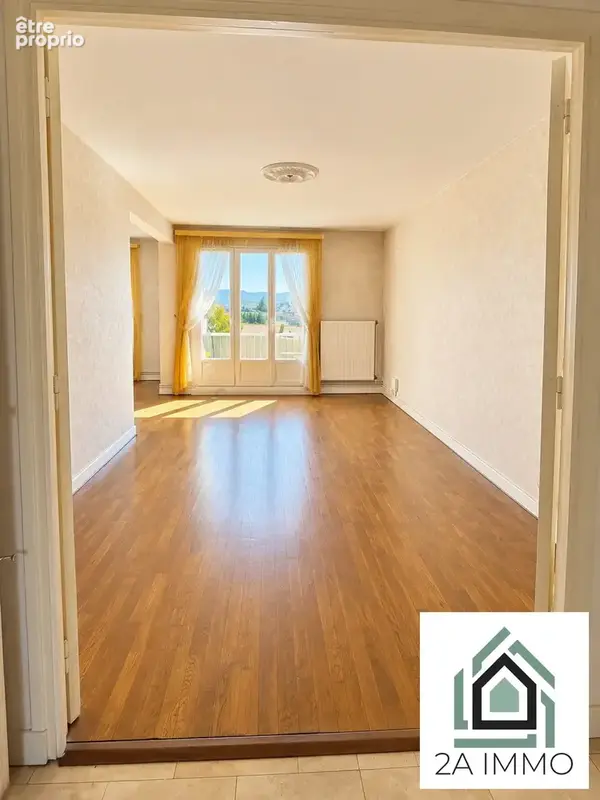 Appartement 4 pièces 91 m² à vendre à Clermont-Ferrand (63100) - photo 3