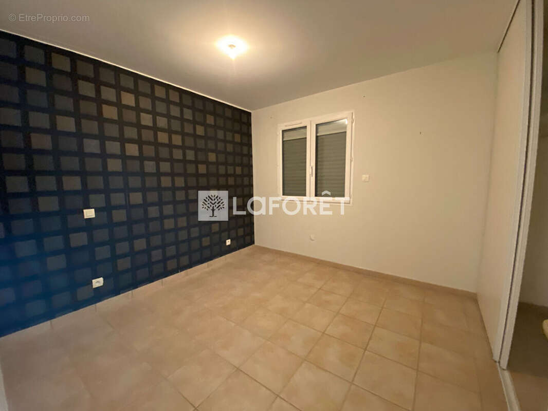 Maison à SAINT-JEAN-DE-VERGES