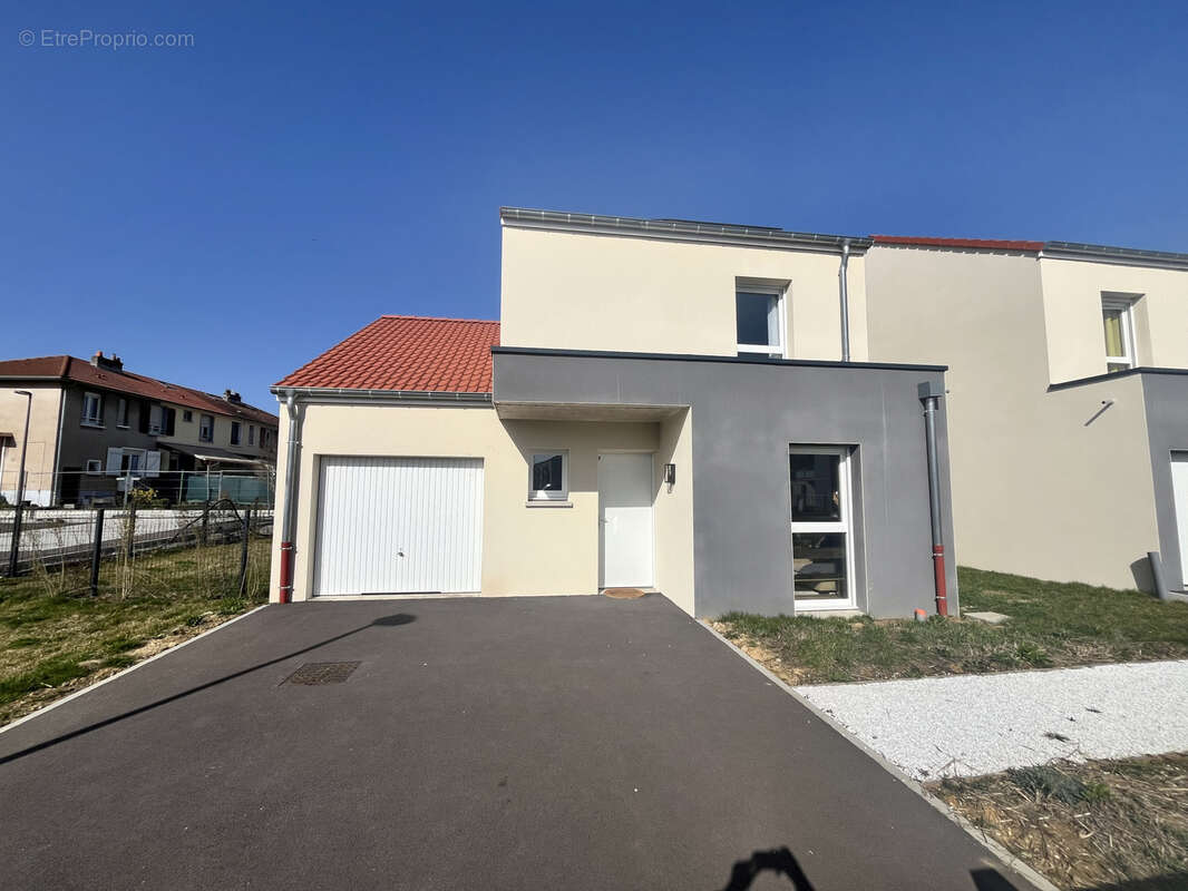 Maison à MAIZIERES-LES-METZ