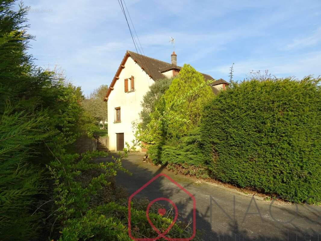 Maison à MOROGUES