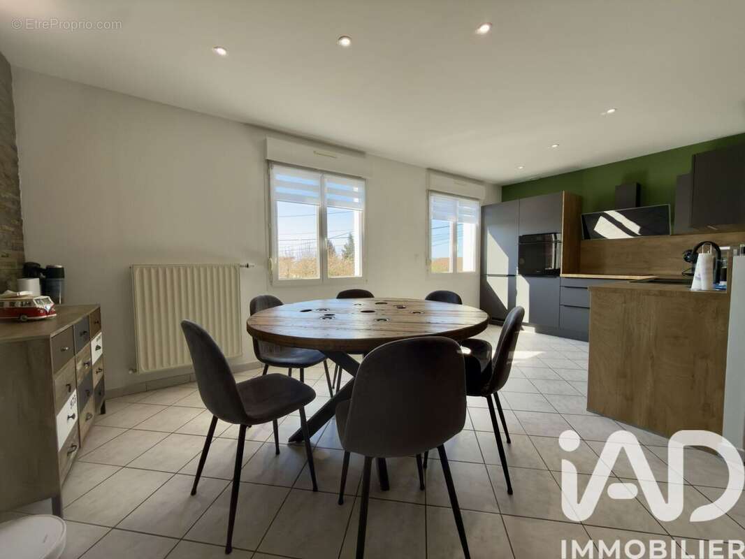 Photo 3 - Appartement à HUSSIGNY-GODBRANGE