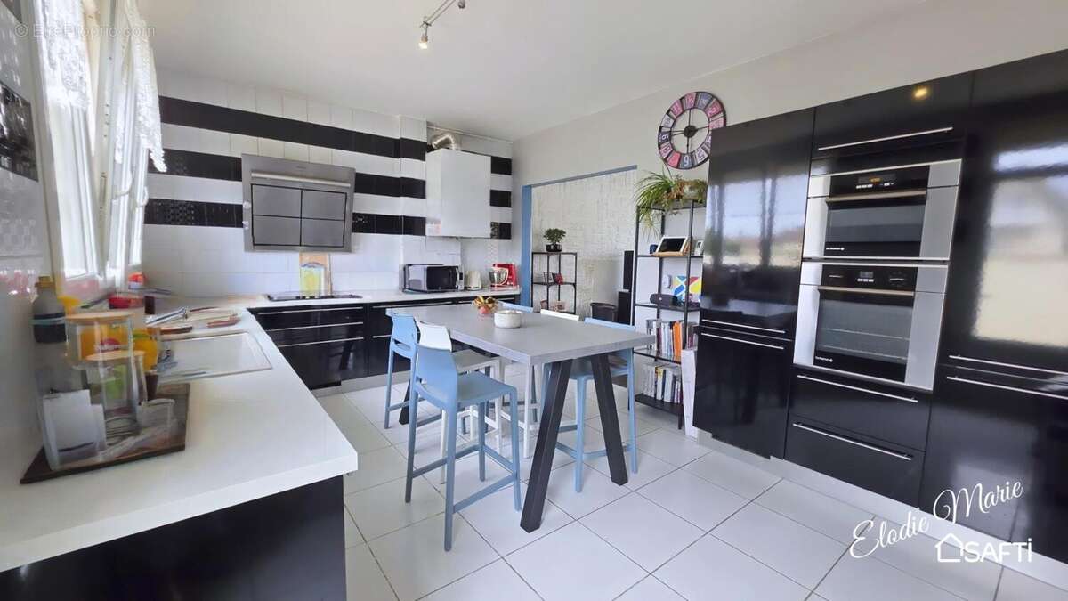 Maison 112 m² à Troarn  - photo 7