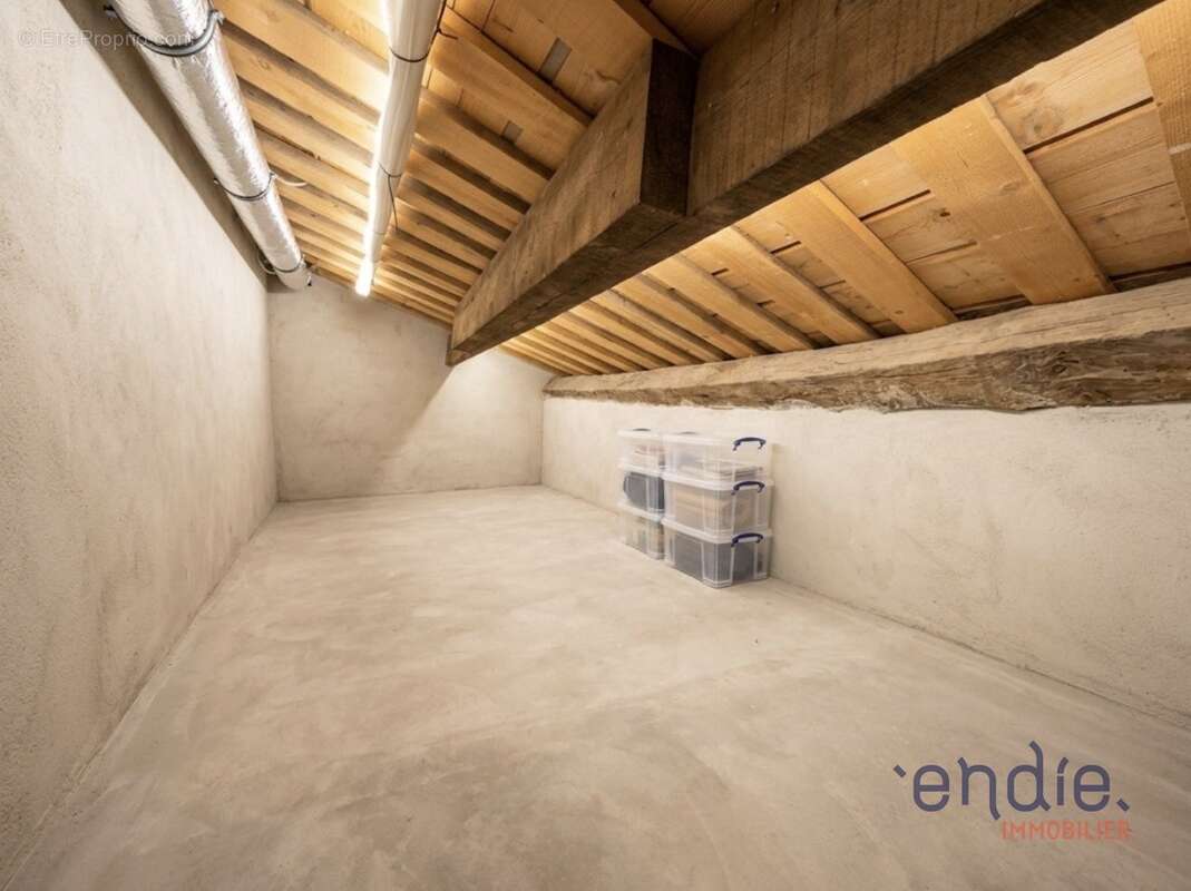 Appartement à LORGUES