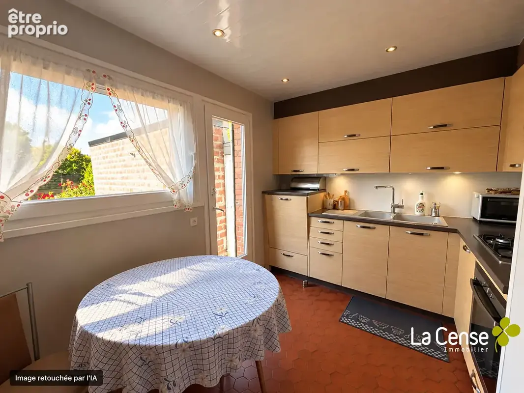 Maison Logecoop 3 chambres, bureau et grand garage - photo 3