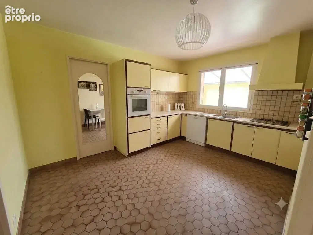 Maison 5 pièces 103 m² à vendre à Noyal-Chatillon-Sur-Seiche (35230) - photo 4