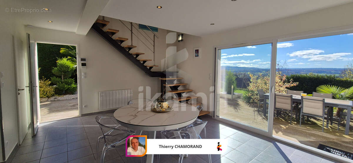 Maison à SAINT-GENIX-SUR-GUIERS