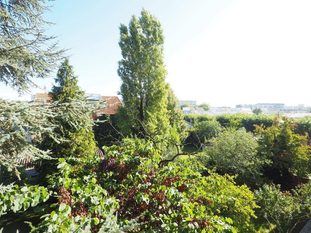 Appartement 4 pièces 84 m² · à Montreuil · 84 m² · 350 000 €