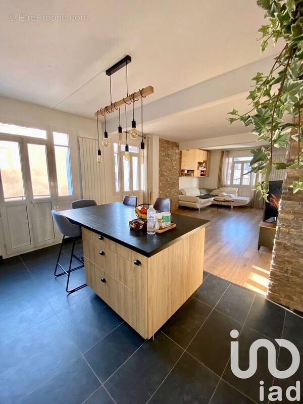 Photo 1 - Appartement à CHARENTON-LE-PONT