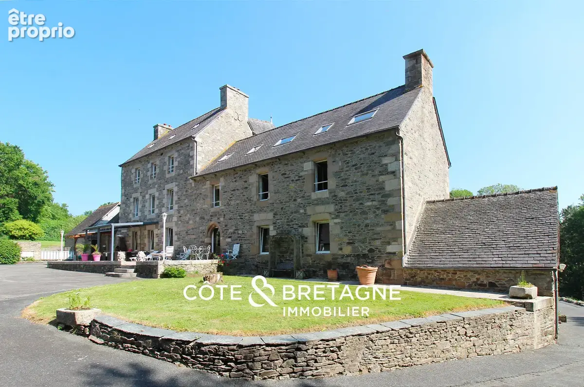 COTE & BRETAGNE IMMOBILIER VOUS PROPOSE : Manoir du XVe siècle inscrit MH à Tréguier   360 m2, 4 chambres, par - photo 15