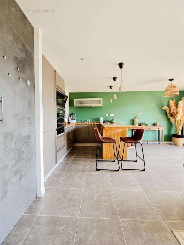 Appartement à SAINT-MARTIN-D'URIAGE