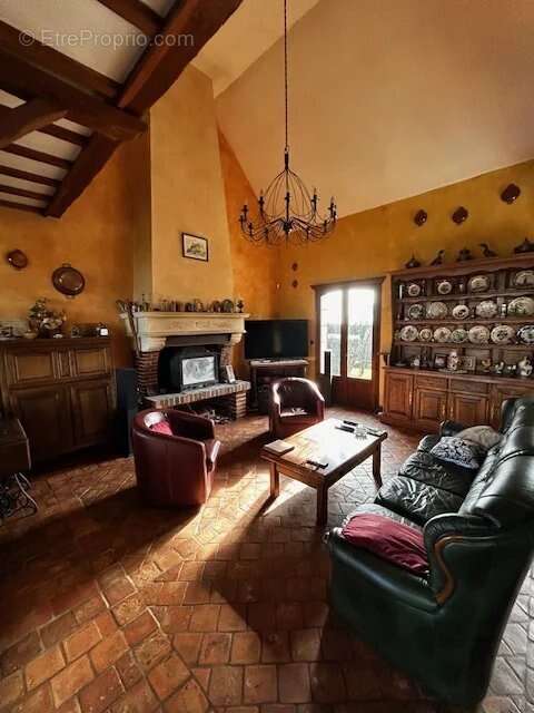 Maison à SAINT-OMER-EN-CHAUSSEE