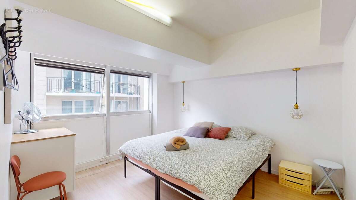 Appartement 48 m² à Les Lilas  - photo 7