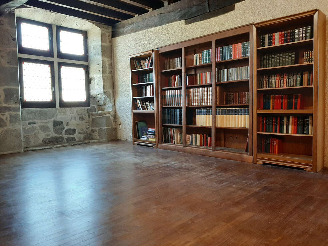 Maison à LUSIGNAN-PETIT