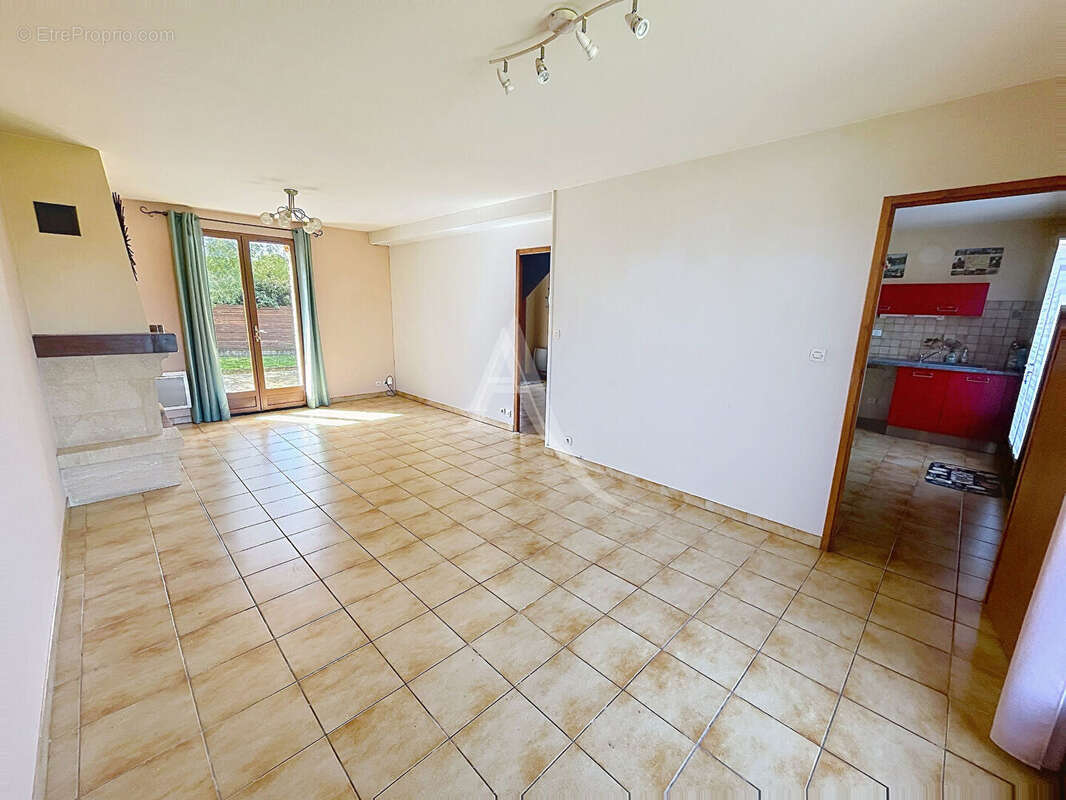 Maison à PRAYSSAC