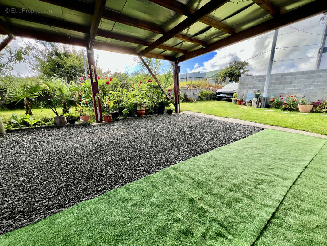 Maison à SAINT-PIERRE