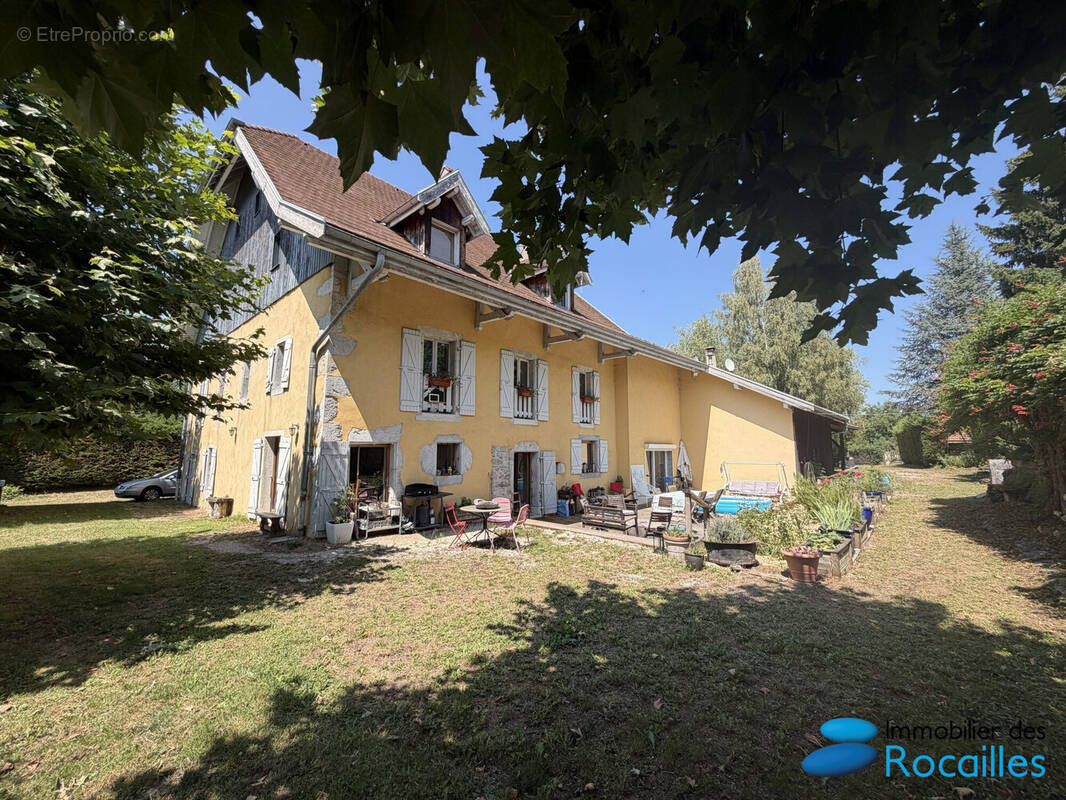 Maison à AMANCY