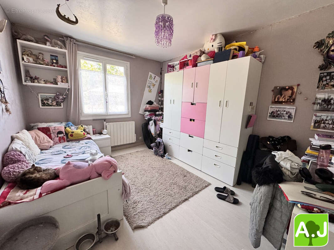 Maison 110 m² à Garennes-Sur-Eure  - photo 8